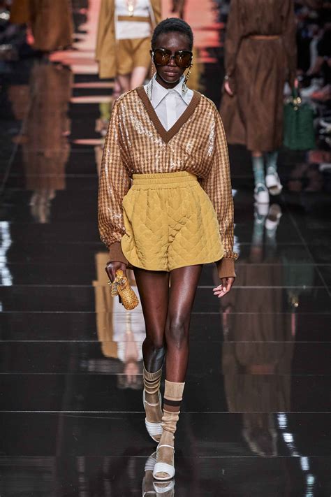 moda fendi 2020|fendi dresses.